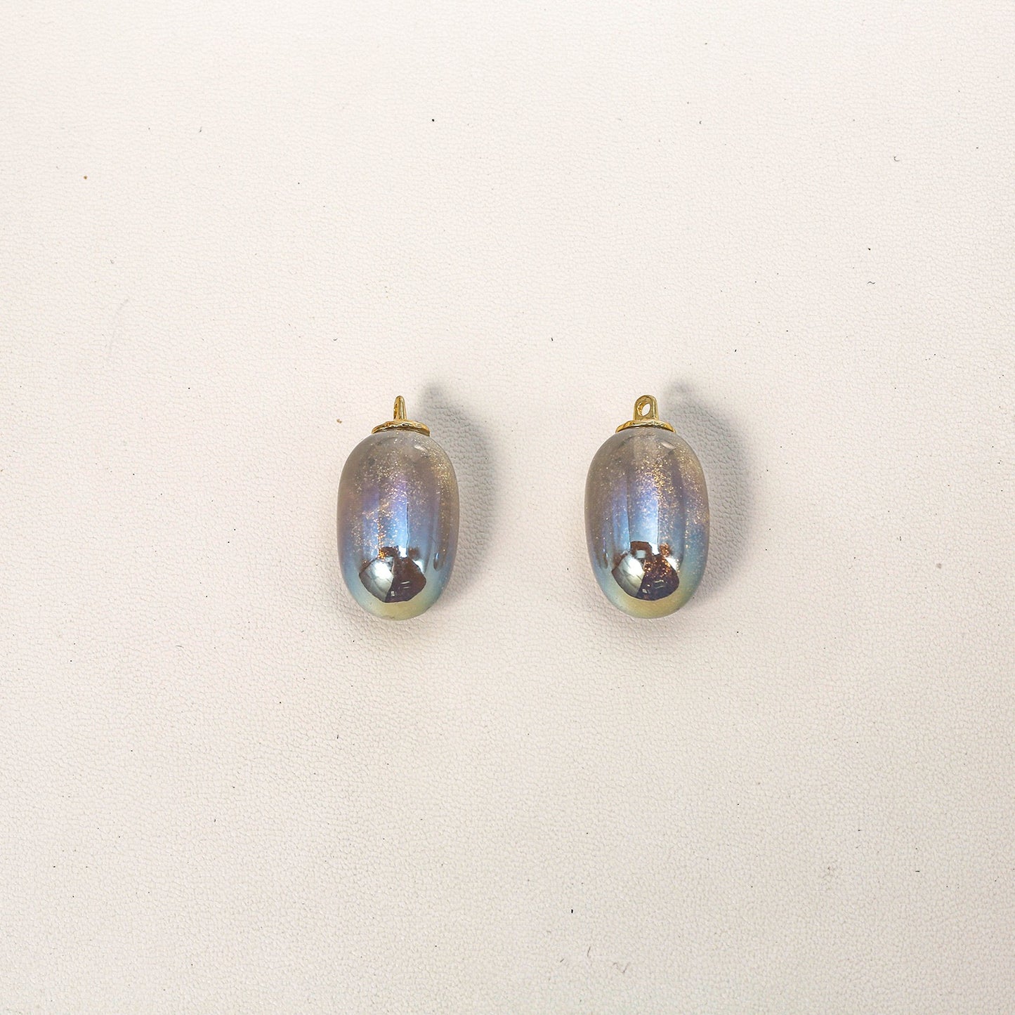 『V008 HDPEARL』 グレープペンダント 3×3.25mm