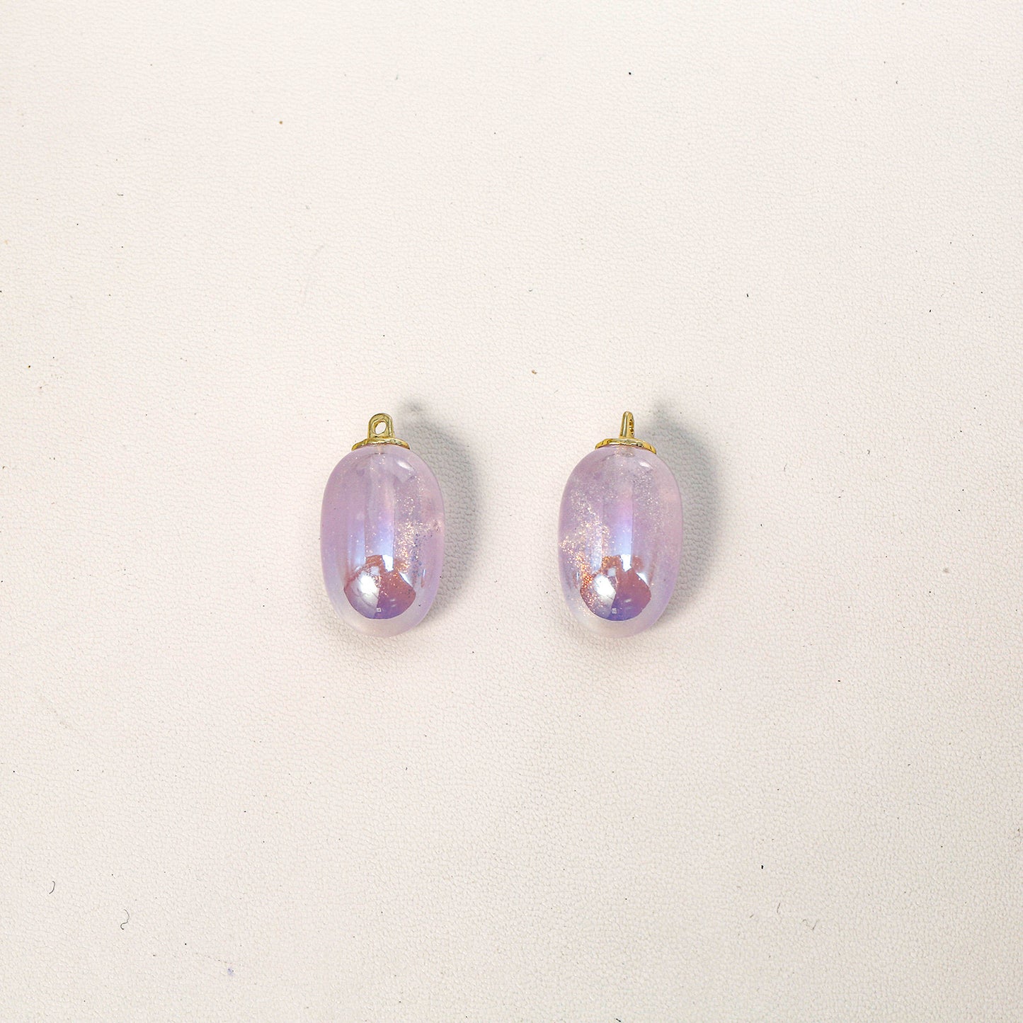 『V008 HDPEARL』 グレープペンダント 3×3.25mm