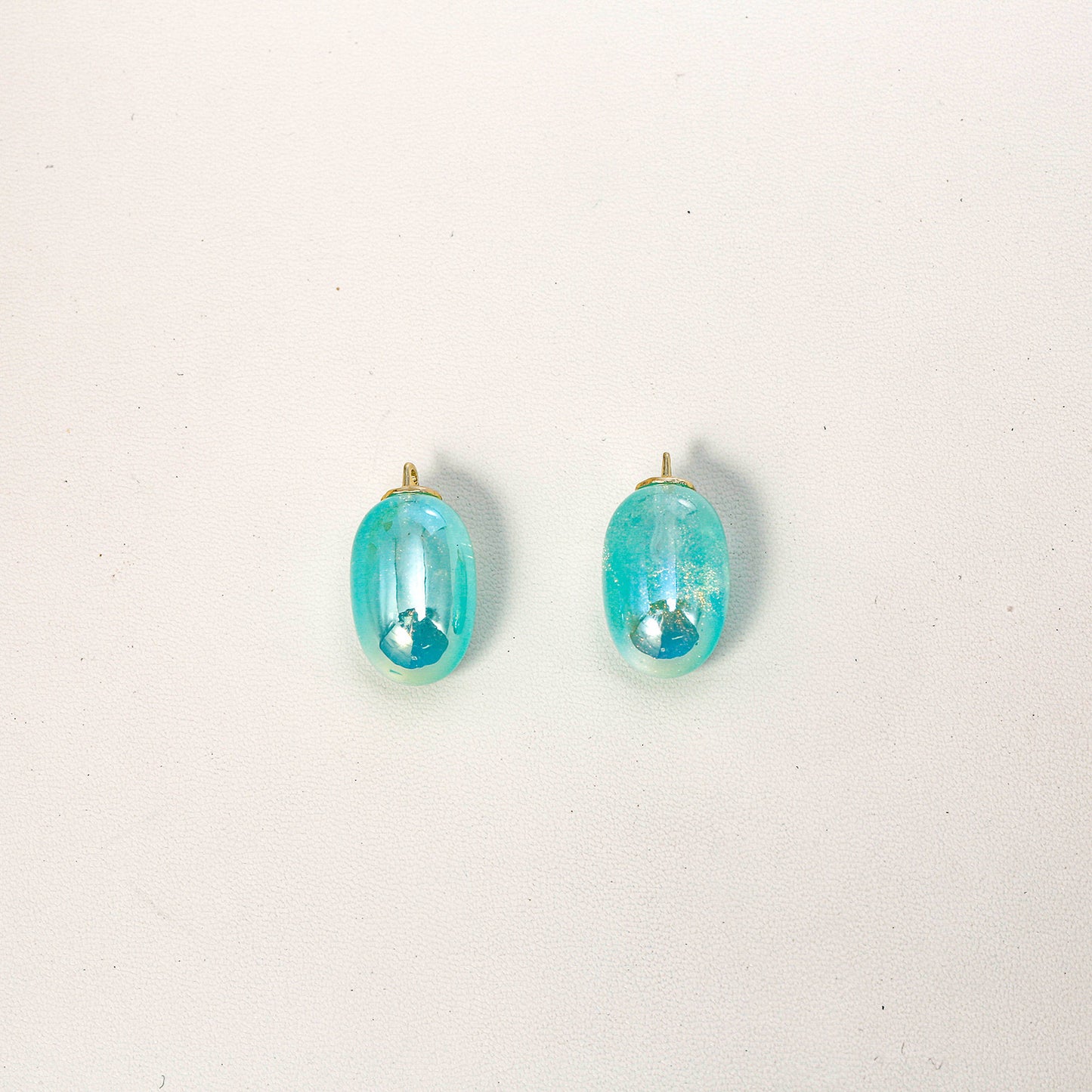 『V008 HDPEARL』 グレープペンダント 3×3.25mm